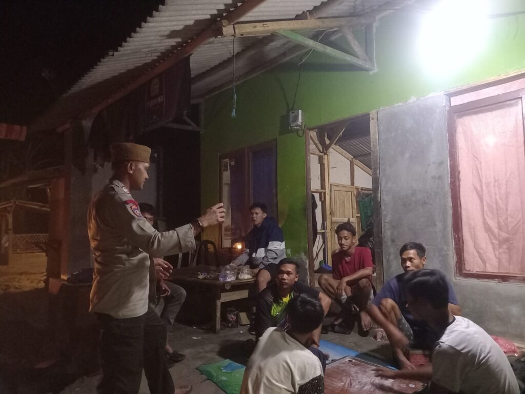 Polsek Carita Gencar Gelar Patroli Imbangan Ops Pekat Maung 2023 9 WhatsApp Image 2023 08 26 at 07.01.14