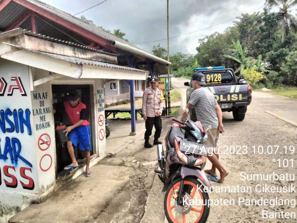 Polsek Cikeusik Gelar Patroli Rawan Siang Guna Antisipasi Gangguan Kamtibmas 5 WhatsApp Image 2023 08 27 at 21.55.40