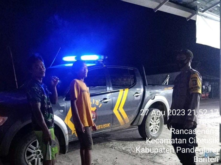 Polsek Cikeusik Gelar Patroli Antisipasi Kenakalan Remaja dan Gangguan Kamtibmas 1 WhatsApp Image 2023 08 28 at 03.55.44