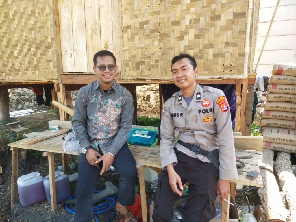 Bhabinkamtibmas Polsek Panimbang Terus Berupaya Ciptakan Kamtibmas Aman dan Kondusif 8 WhatsApp Image 2023 10 03 at 18.56.26