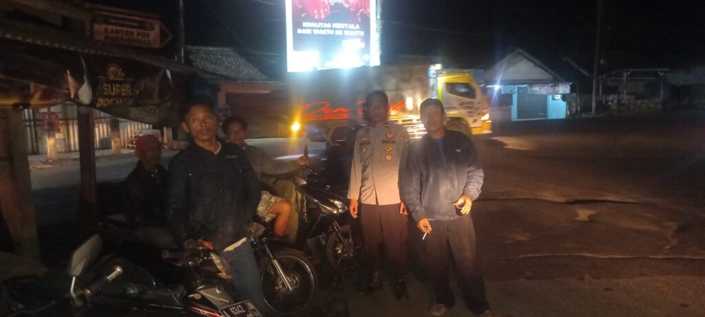 Patroli Malam Guna Memelihara Kamtibmas di Wilayah Hukum Polsek Saketi 5 WhatsApp Image 2023 10 29 at 19.11.38