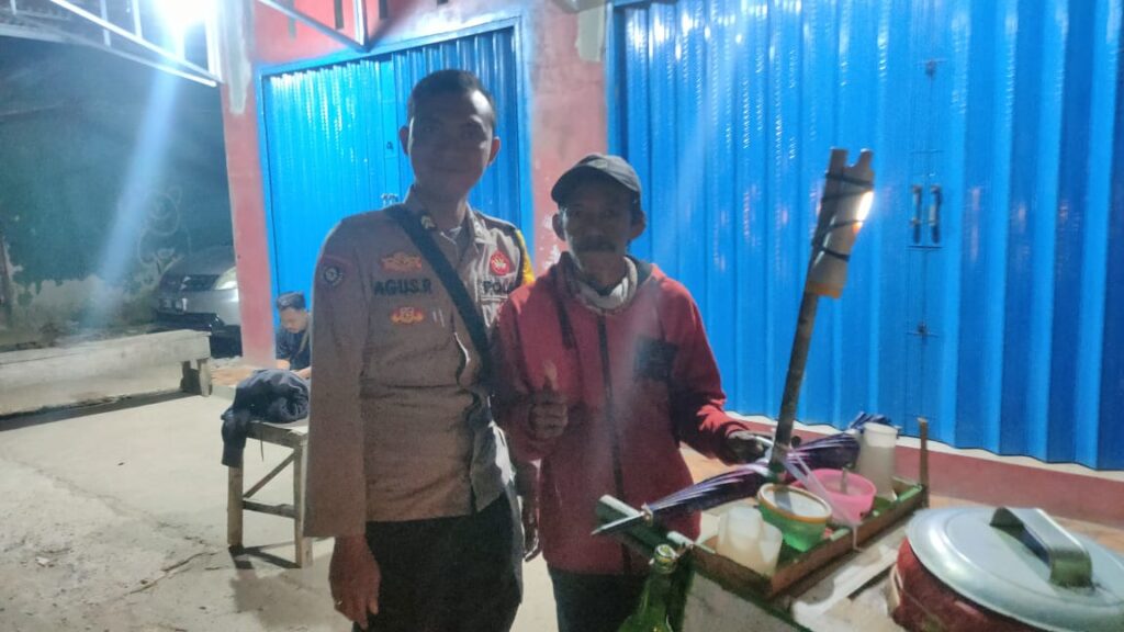 Patroli Polsek Panimbang: Meningkatkan Kamtibmas yang Aman dan Nyaman 5 WhatsApp Image 2023 10 31 at 20.40.06