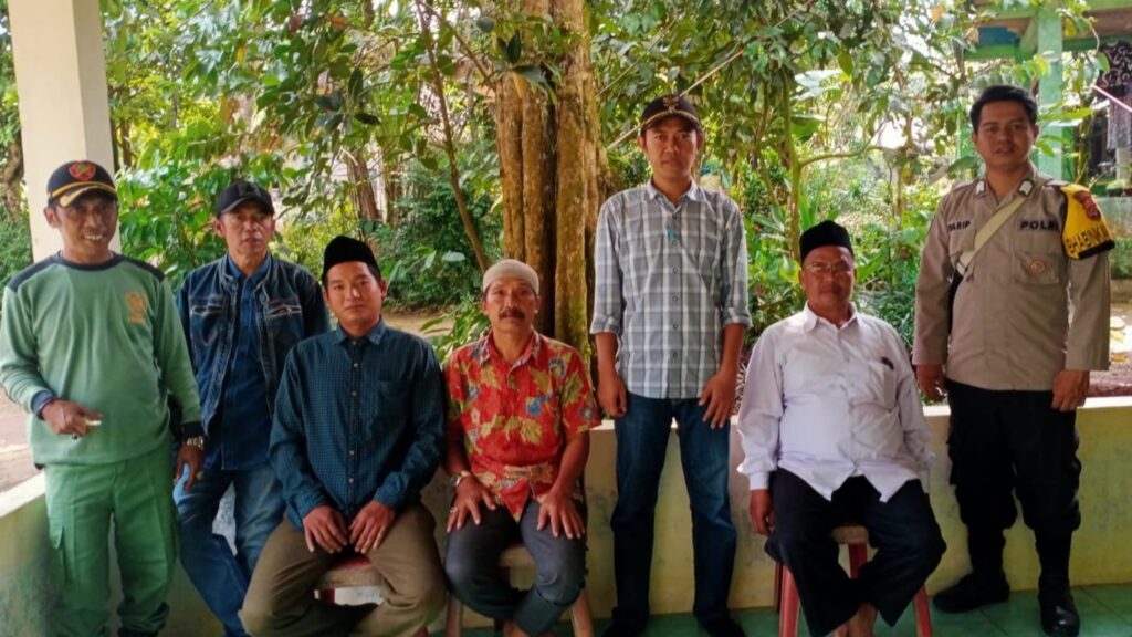 Bhabinkamtibmas Polsek Menes Berkunjung ke Warga Binaan untuk Meningkatkan Kamtibmas 2 WhatsApp Image 2023 12 29 at 14.41.58
