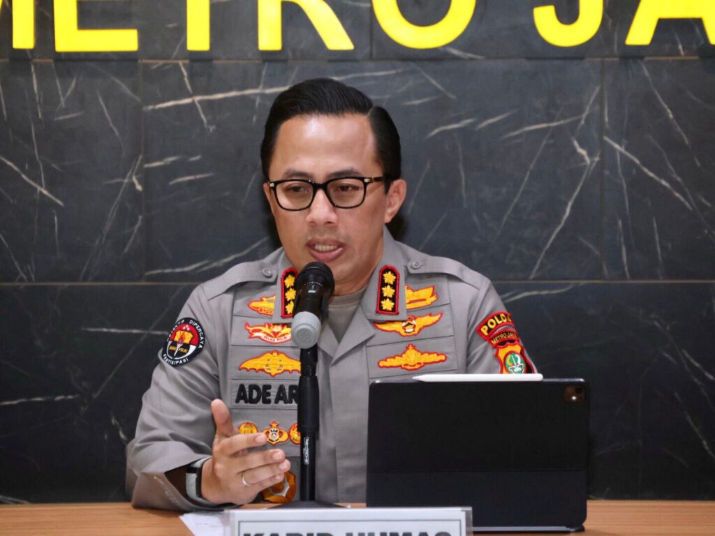 Polisi Amankan 19 Orang dalam Keributan Lahan di Kemang 4 WhatsApp Image 2025 05 01 at 06.14.46
